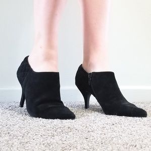 VAN ELI Black Ankle Booties